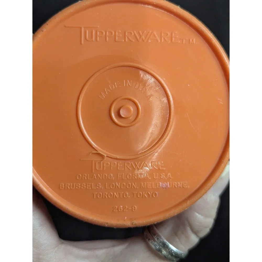 vintage‎ Tupperware Orange tumbler cup with flower jel-n-serve jello mold lid